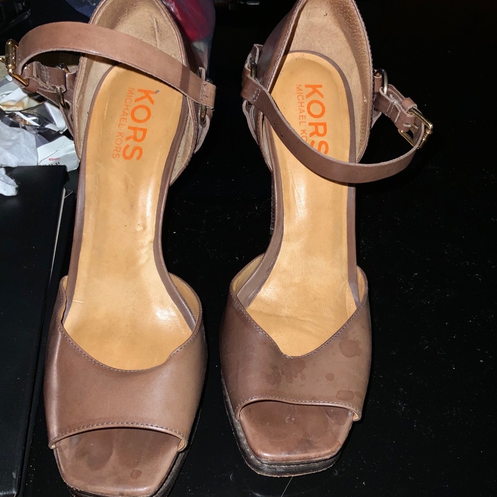 Micheal Kors brown platform shoes size 10 m